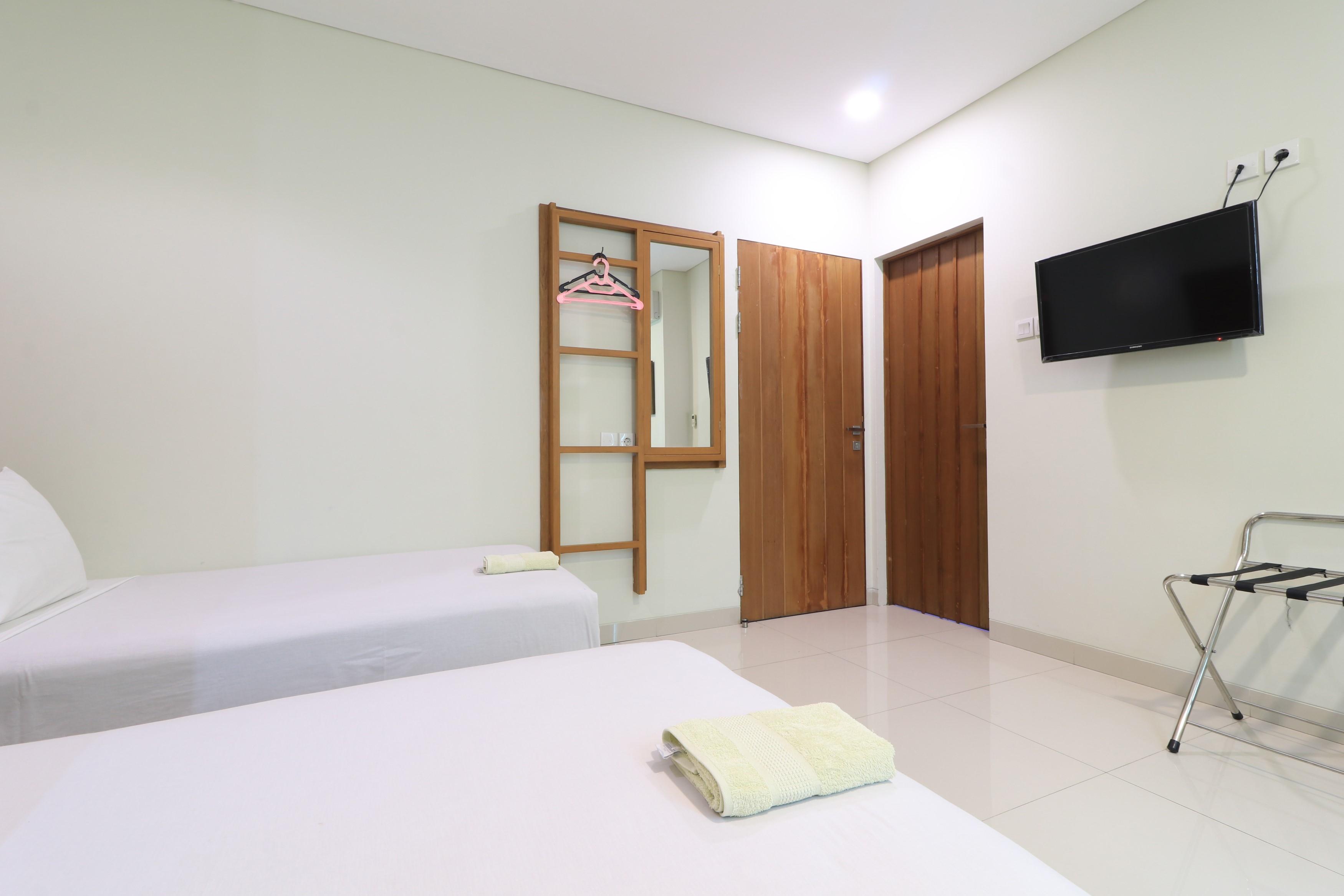 Locus Rooms Bandung Exteriör bild