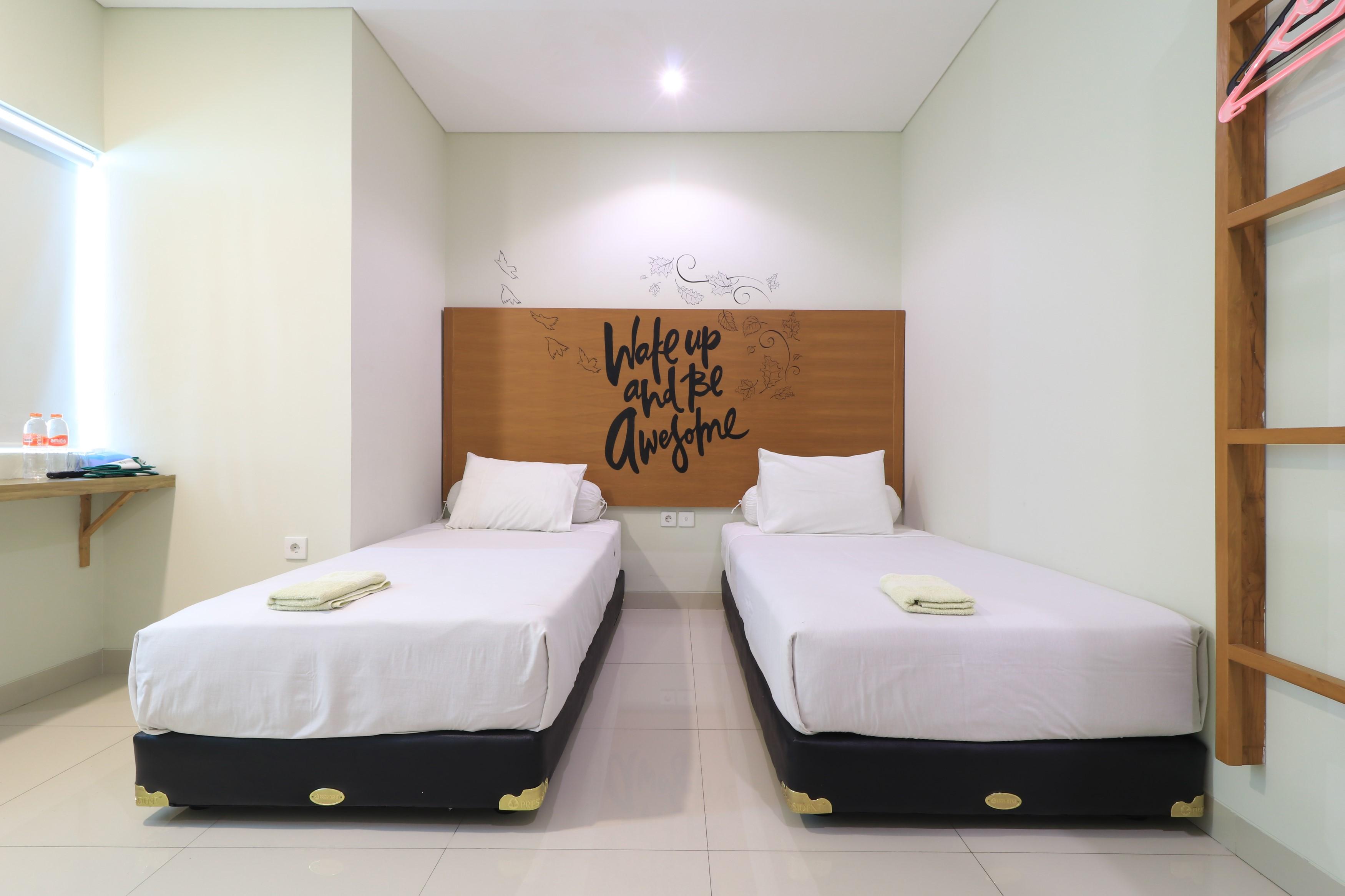 Locus Rooms Bandung Exteriör bild