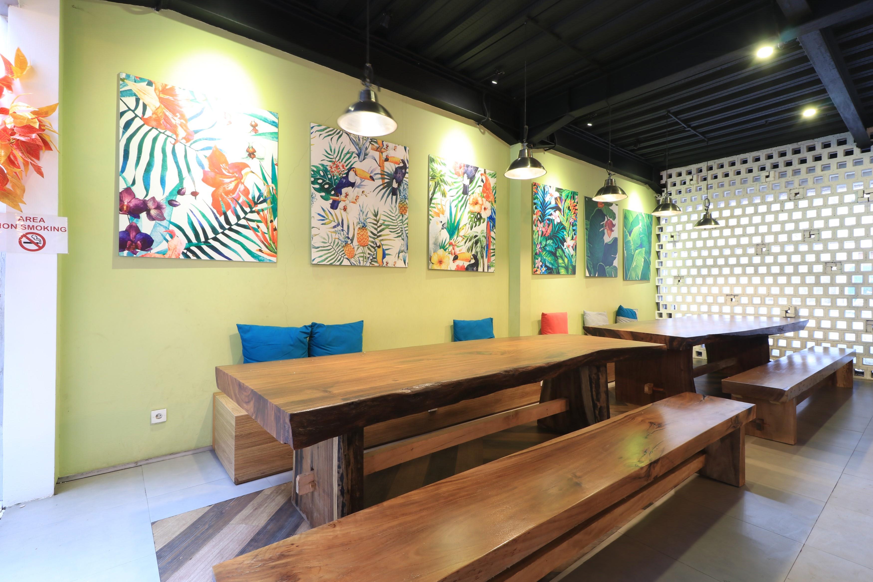 Locus Rooms Bandung Exteriör bild